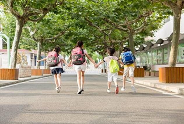 深圳积分入户网答疑：深圳户口对公立小学、中考、高考有何影响？